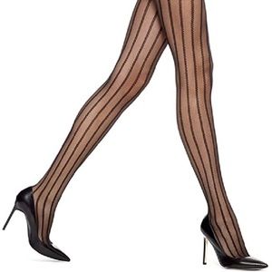 Hue sheer cable control-top tights, size 1.